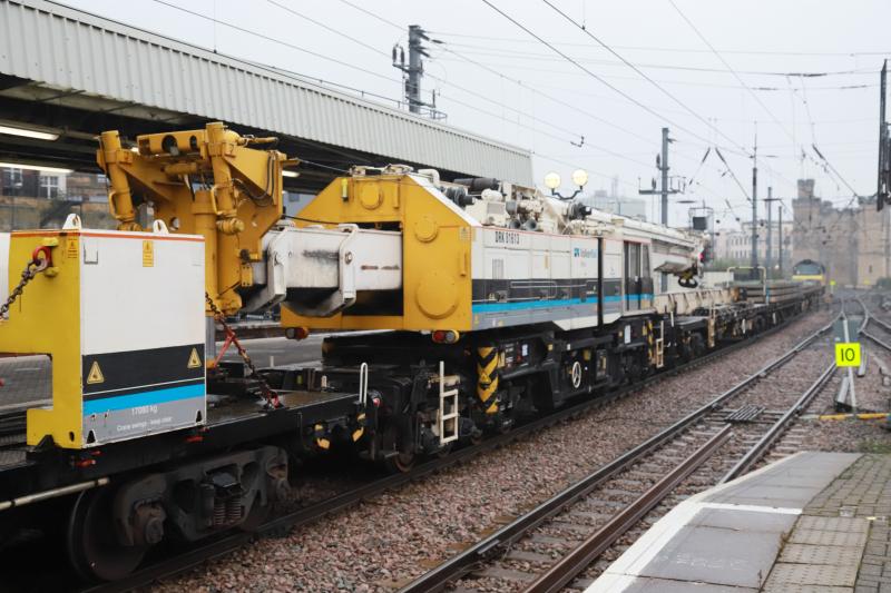 Volker Rail Crane: DRK 81613 in the consist of 6S31 on 01/11/2019 Photo of Volker Rail Crane