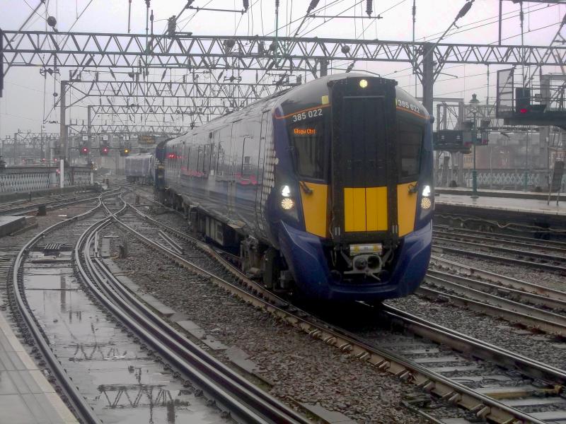385022: The new scene at Glasgow Central. ScotRail Express 385022 arrives at Glasgow Central with a service from Edinburgh via Shotts. Classmate 385001 is on the rear. Photo of 385022
