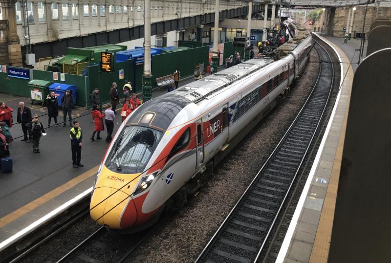 First Azuma 1E11 at Waverley: 800 104 at Platform 19 with first Azuma operated Aberdeen
to Kings Cross 26.11.2019 Photo of First Azuma 1E11 at Waverley
