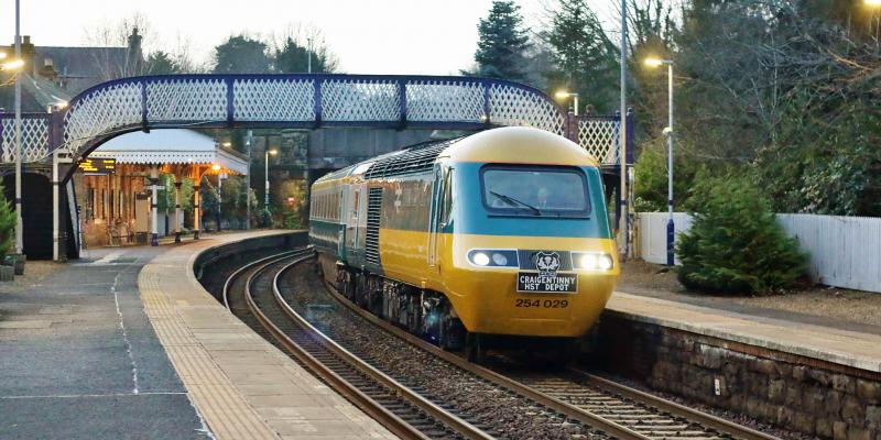 1Z25 LNER staff special at Aberdour 28Dec19: 43311 passing Aberdour with the LNER 1Z25 Craigentinny recognition special, 28th December 2019 Photo of 1Z25 LNER staff special at Aberdour 28Dec19