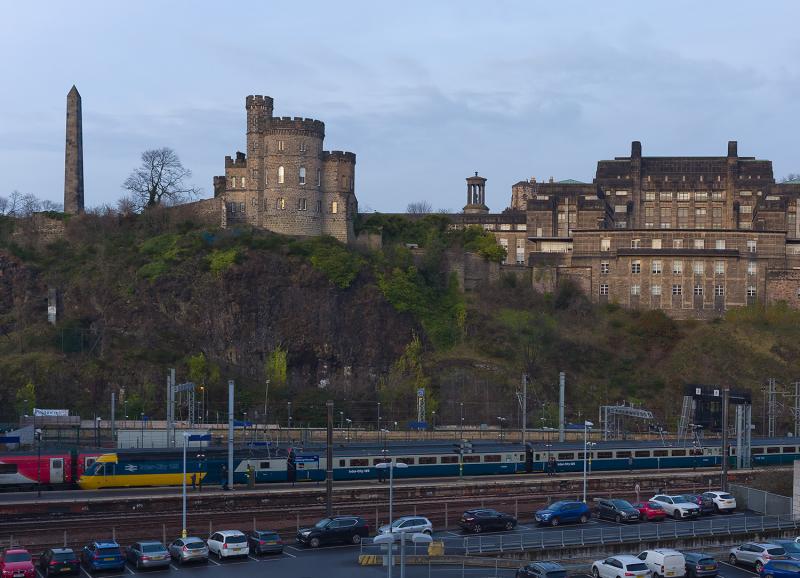 Blue-grey HST Edinburgh 2019: 1Z25 15.16 Edinburgh to Edinburgh staff tour departing Waverley on 28/12/2019 Photo of Blue-grey HST Edinburgh 2019