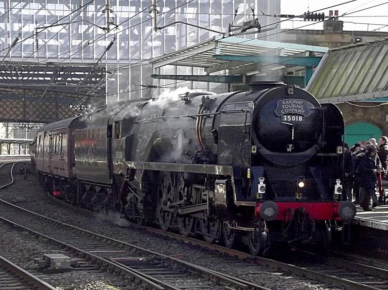 Photo of 35018 at Carlisle