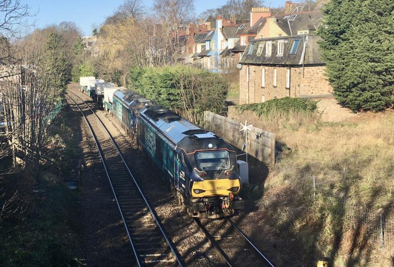 68033+68018: 68033 leading 68018 Vigilant plus 4 at Blackford
(Sub) 19.03.2020 Photo of 68033+68018