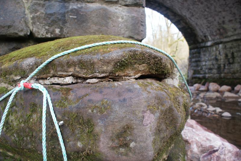 Photo of South pier of Mill of Keir Viaduct in bad condition.