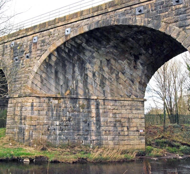 Where Am I: Which Operational viaduct is this is this diagonal Stonework Common Photo of Where Am I