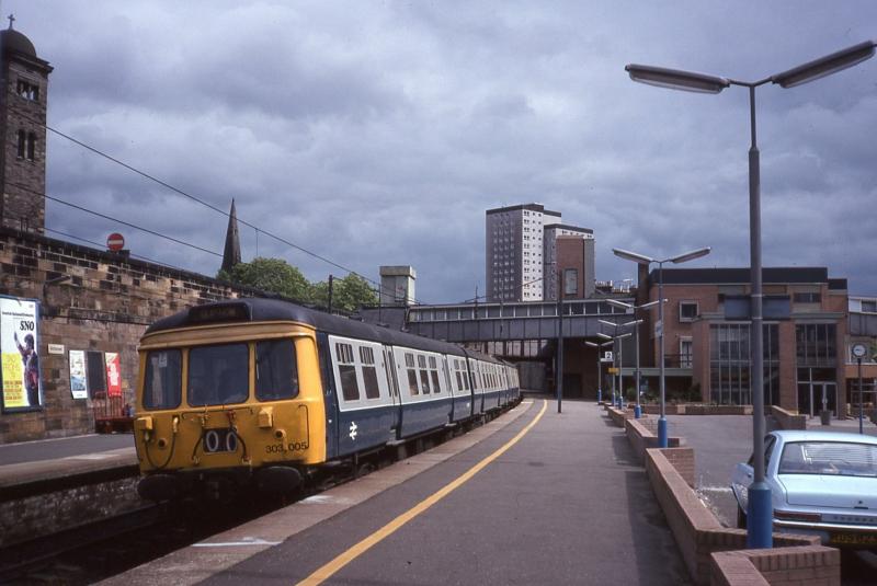 303005 at Motherwell: 303005 at Motherwell on a service from Lanark, 26 June 1979 Photo of 303005 at Motherwell