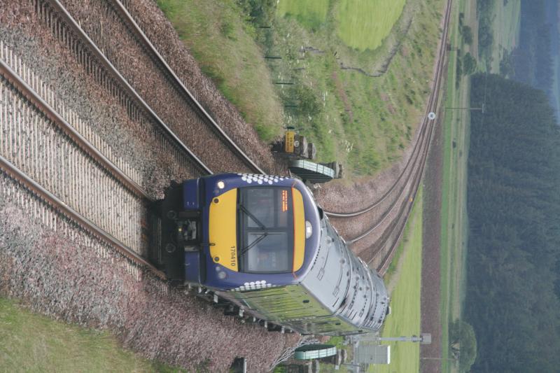 170410 IL85 Blackford 29/06/20: 170410 approaches the Panholes footbridge, Blackford on a Glasgow to Arbroath service Photo of 170410 IL85 Blackford 29/06/20