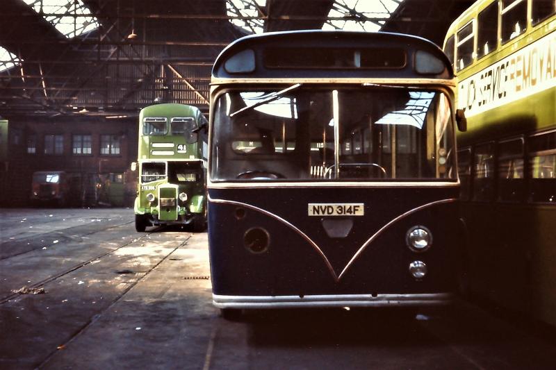 Dundee Central garage-ex Hutchinsons single-deck late-1971: Photo of Dundee Central garage-ex Hutchinsons single-deck late-1971