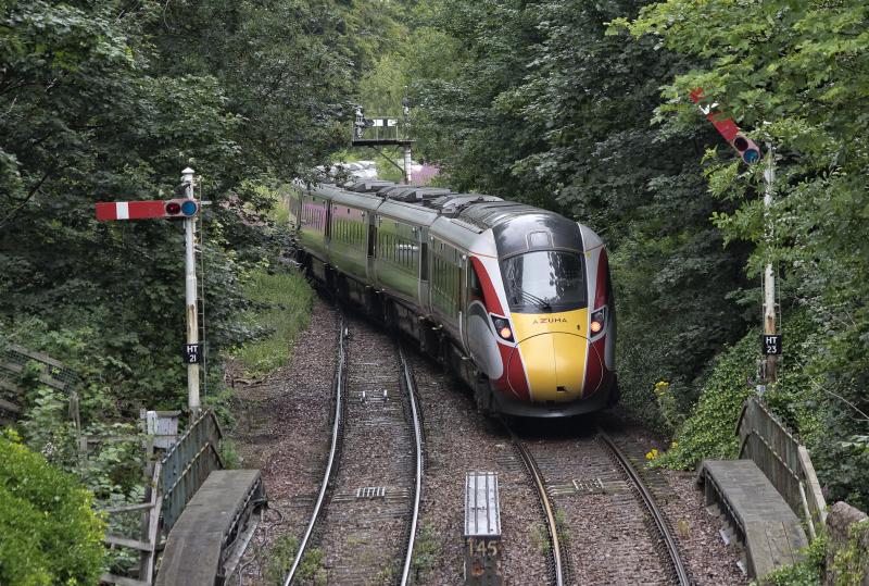 800105 HUNTLY 17.8.20 (5).jpg: WITH A SERPENTINE HISS THE AZUMA SLIDES INTO THE JUNGLE AT HUNTLY Photo of 800105 HUNTLY 17.8.20 (5).jpg