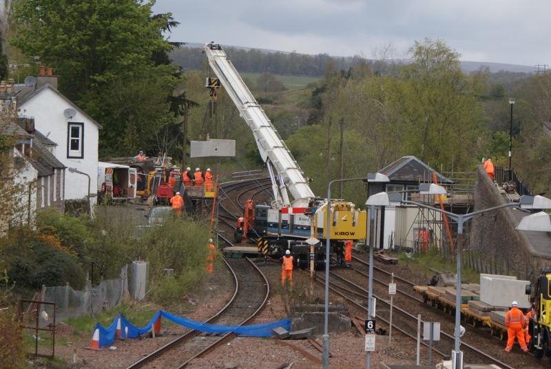 Photo of Volker Rail Kirow Crane DRK 81601 in action
