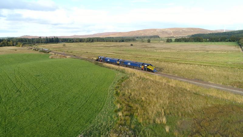 66422 & 66432.: Winter is coming! 66422 and 66432, both in very clean condition, take the two big Inverness snowploughs to Moy and back on a test run. Photo of 66422 & 66432.