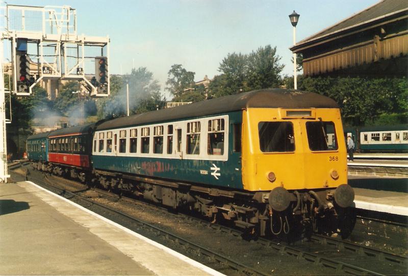 Photo of Hybrid DMU 120368 Waverley