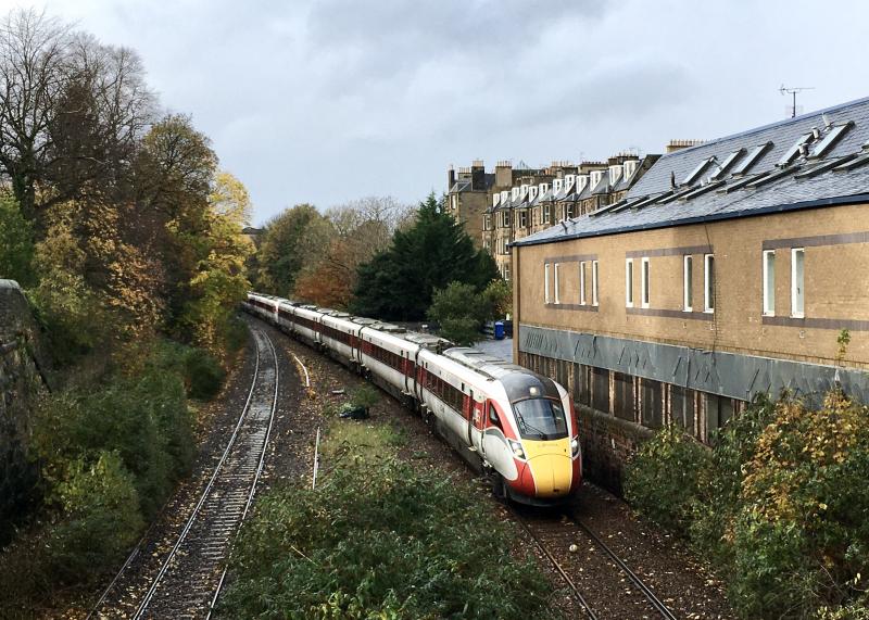 5S01: LNER 800 206 leading 801 112 past Newington (Sub) working
ECS Waverley to Craigentinny, 31.10.2020 Photo of 5S01