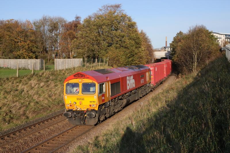 4S69: 66783 on 4S69 06.08 Doncaster Iport to Elderslie Us passing Peffermill Playing Fields on 03/11/2020 before the shadows cover the track Photo of 4S69