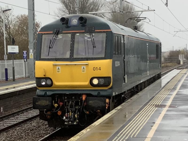 Class 92 at Camelon: Class 92 92014 at Camelon on 17th November Photo of Class 92 at Camelon
