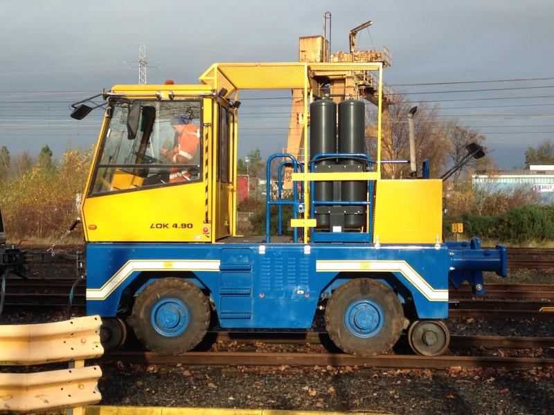 Zephir LOK 4.90 Craigentinny: Zephir shunter coupled to 801215 at Craigentinny wheel lathe on 20/11/20 Photo of Zephir LOK 4.90 Craigentinny