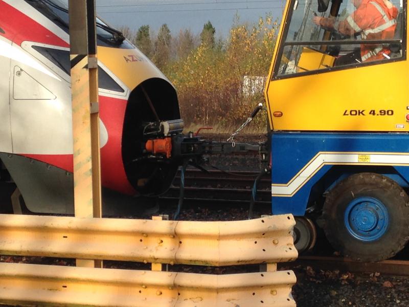 Zephir LOK 4.90 Craigentinny: Zephir shunter coupled to 801215 at Craigentinny wheel lathe on 20/11/20 Photo of Zephir LOK 4.90 Craigentinny