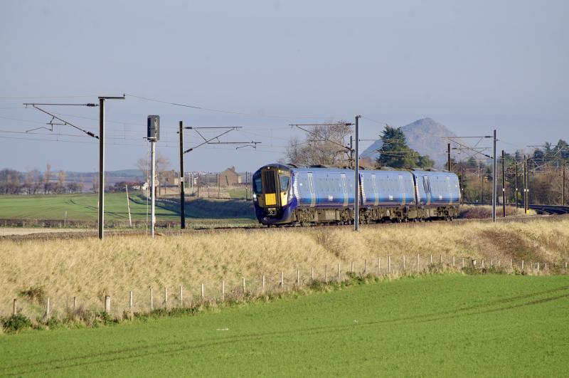 385019: 385019 passing Drem, working Dunbar to Edinburgh 28Nov20 Photo of 385019