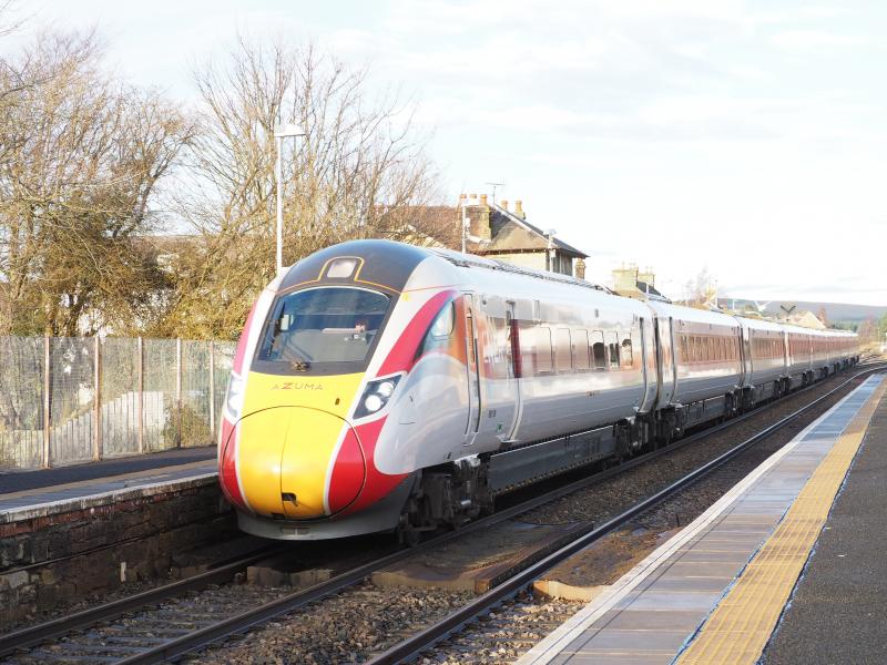 800108 on 1E17: 1E17 (Inverness to London Kings Cross) with 800108 diverts via Ladybank on Sunday 6 Dec 2020 Photo of 800108 on 1E17