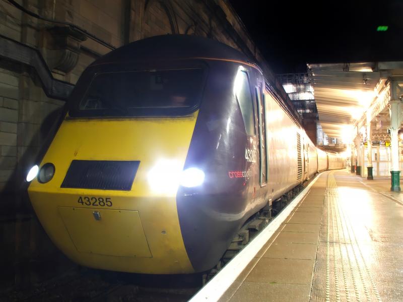 43285: 43285 with 1S51 43357 was on the rear Photo of 43285