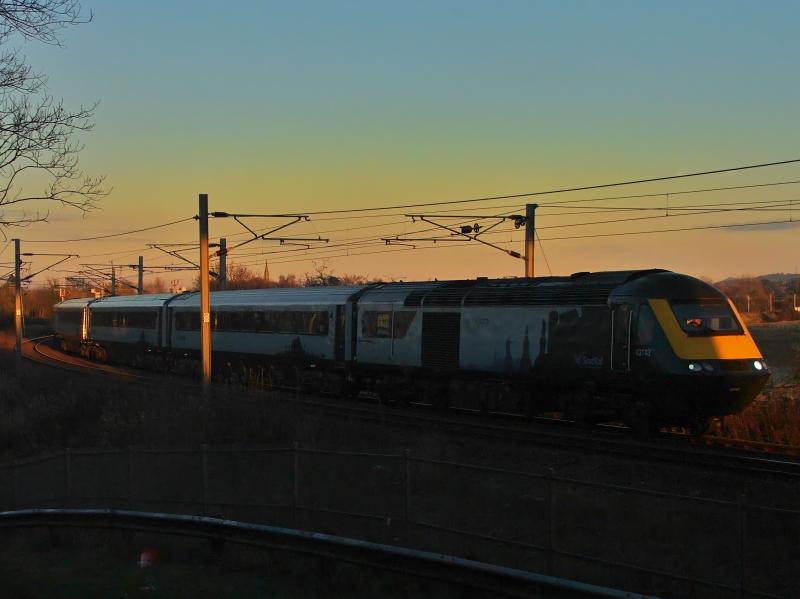 43143 & 43179: 43143 leads 43179 under a rather nice sunset with 5S01 Photo of 43143 & 43179