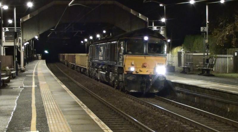 Photo of DRS 66422 19:23 Millerhill to Lenzie on 24/12/2020