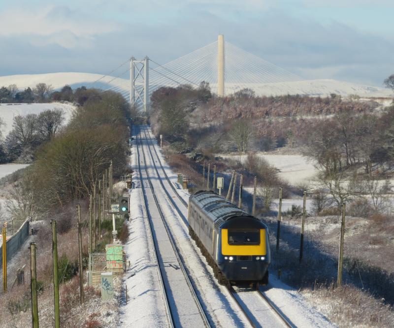 43179 + 43150 Turnhouse: 43179+43150 1B18 Aberdeen - Edinburgh Photo of 43179 + 43150 Turnhouse