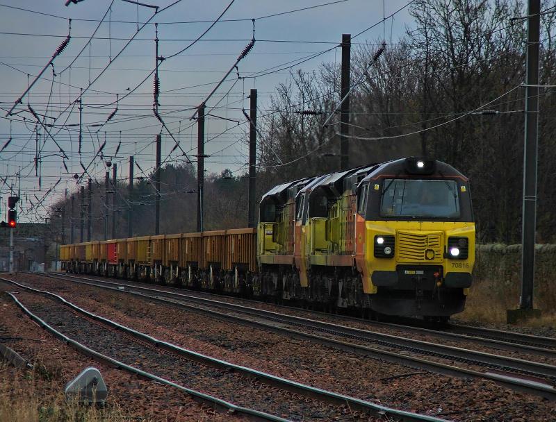 70816 & 70809: 70816 & 809 double head 6S31 Doncaster-Millerhill Photo of 70816 & 70809