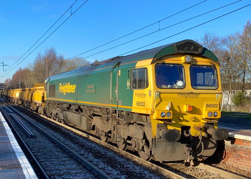Sunny Sunday Freds : Much more satisfactory conditions than the last time I saw this working. 6K35 Upper Tyndrum to Millerhill lead by 66502 glides through Holytown station with classmate 66520 bringing up the rear. (24/01/2021) Photo of Sunny Sunday Freds