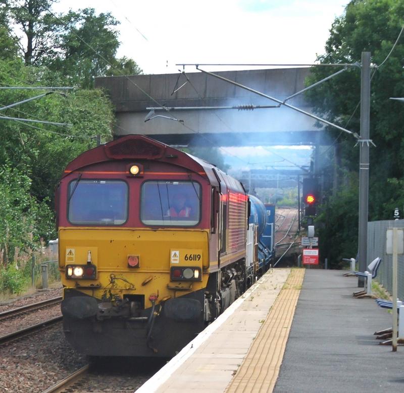 66119: 66119 with 6Z66? Millerhill-Slateford Photo of 66119