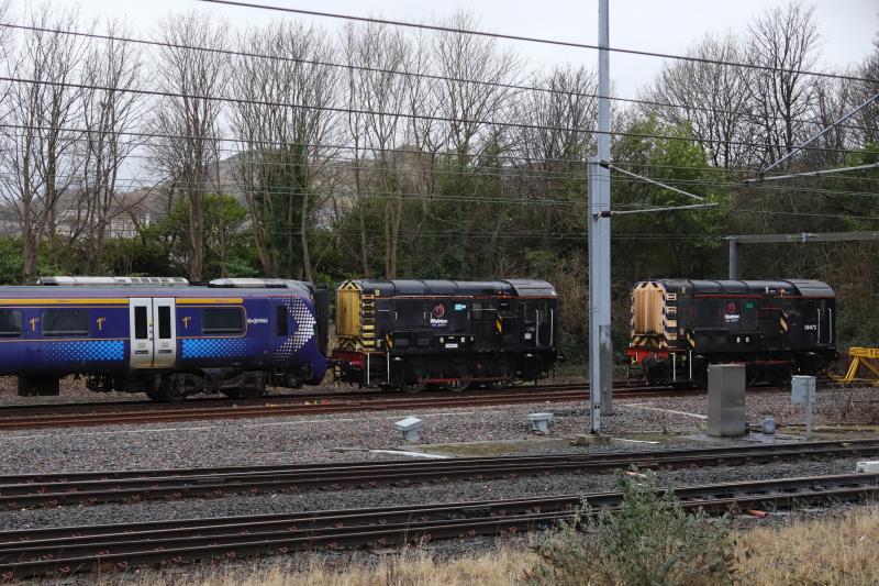 08596 & 08472: 08596 shunting 385110. 08472 stabled at Craigentinny on 04/02/2021 Photo of 08596 & 08472