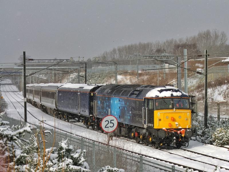 47812: 47812 with 5E23 Slateford-Doncaster Photo of 47812