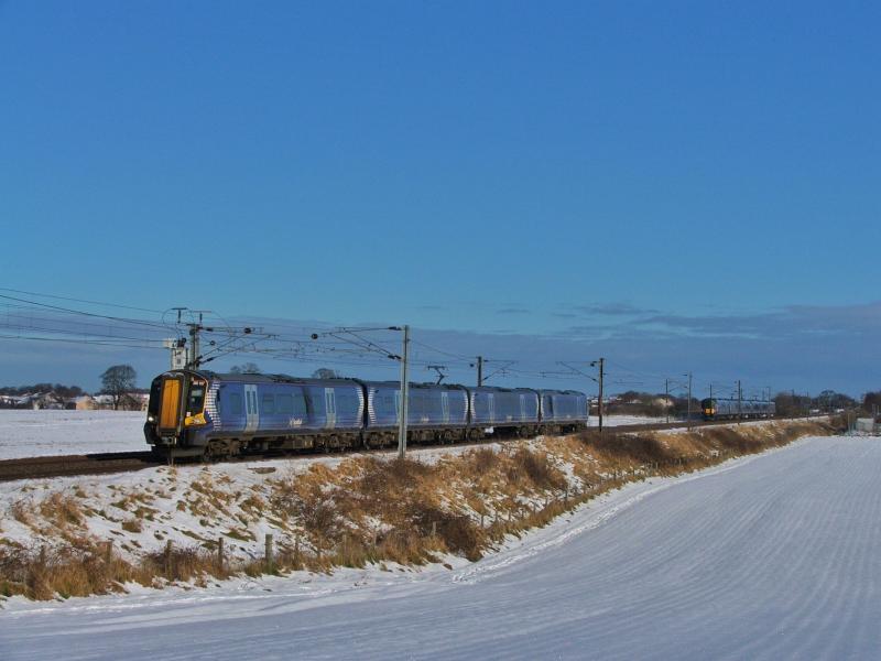 380107: 380107 Northberwick-Edinburgh Photo of 380107