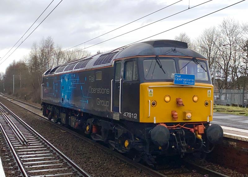 Dreary Duff: Heading back south to Derby, ROG 47812 coasts through a wet Holytown station on 20/02/2021, before the weather started to get really bad... Photo of Dreary Duff