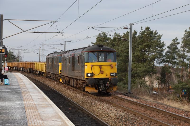 6K10: 73971+ 73968 on 6K10 10.00 Dalmeny to Millerhill via Stirling running 53 minutes early at Newcraighall on 07/03/2021 Photo of 6K10