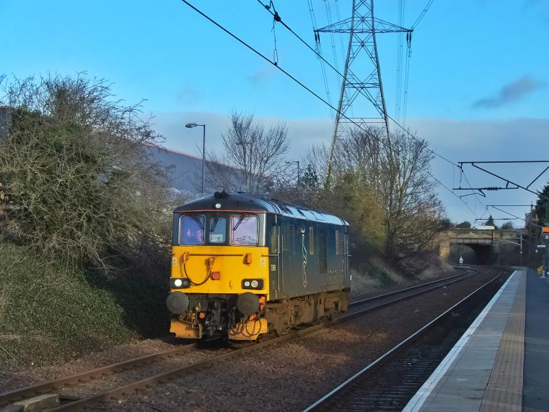 73970: 73970 with 0Z10 Craigentinny-Elderslie Photo of 73970