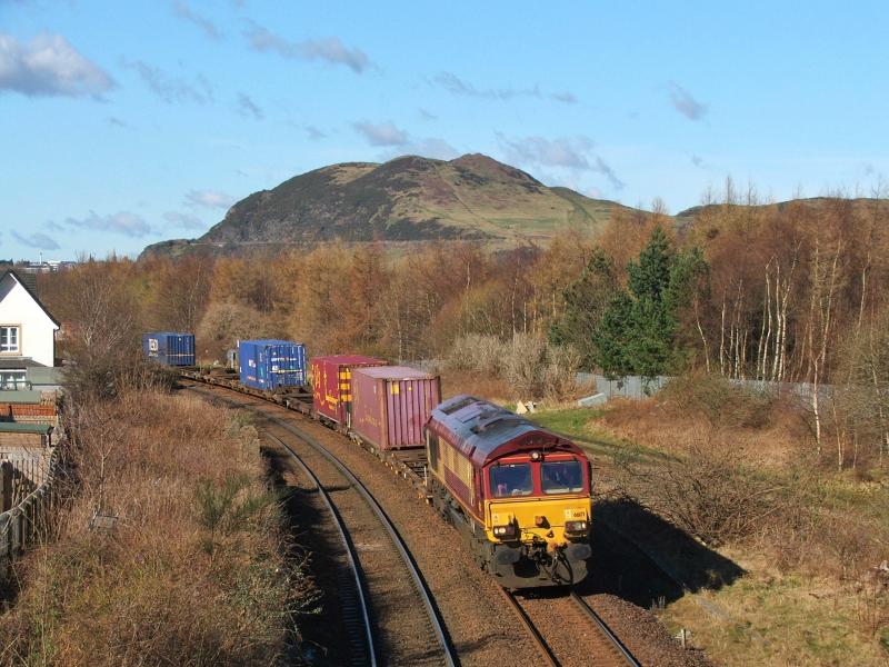 66171: 66171 with 4E96 Mossend-Tees Photo of 66171
