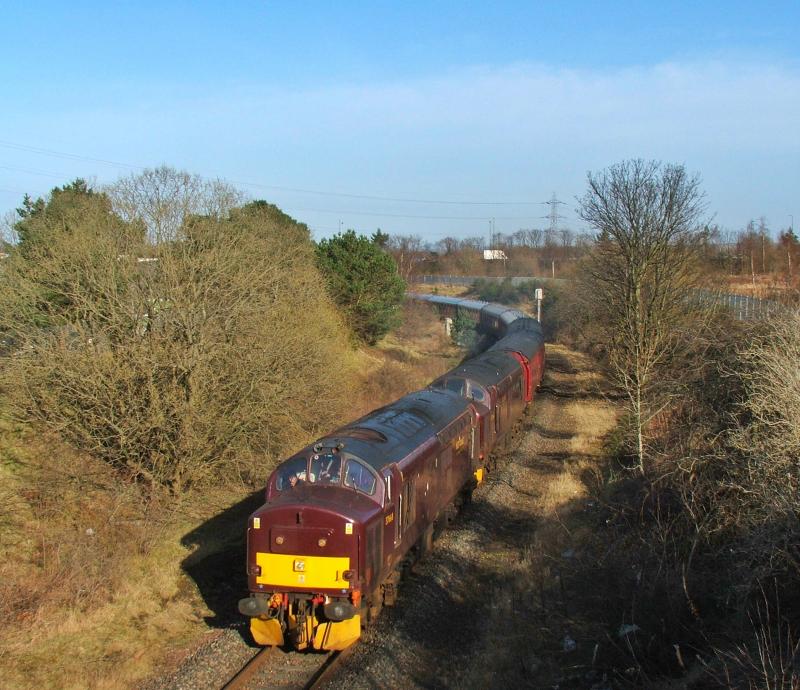 37668 & 516: 37668 & 516 on Boness-Carnforth Photo of 37668 & 516