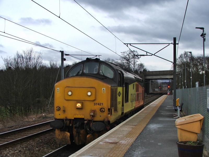 37421: 37421 on route learner Photo of 37421