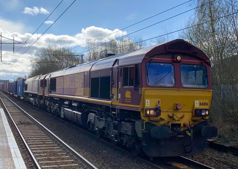 Double Shedder: DB Cargo Class 66s, nos 66106 and 66127 both in EWS livery (127 debranded with DB stickers) approach Holytown double heading the 4S99 Tees Dock - Grangemouth (07/04/2021) Photo of Double Shedder