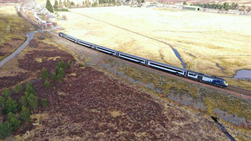Derailed HST at Dalwhinnie.:
Drone shot of derailed HST, 43015 and 43012. Photo of Derailed HST at Dalwhinnie.