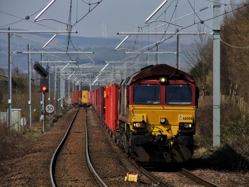 66006: 66006 with 4S99 Tees-Grangemouth Photo of 66006