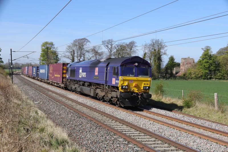 4E96: 66109 on 4E96 08.24 Mossend Euroterminal to Tees Dock passing Redhouse Castle at MP14.5 on 23/04/2021 Photo of 4E96