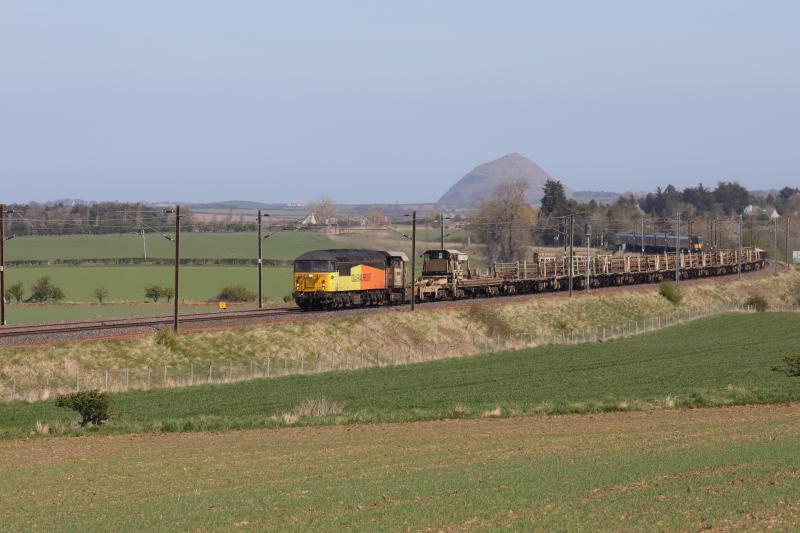 6S31: 56090 on 6S31 05.09 Doncaster Up Decoy to Millerhill passing Ballencrief on 23/04/2021 Photo of 6S31