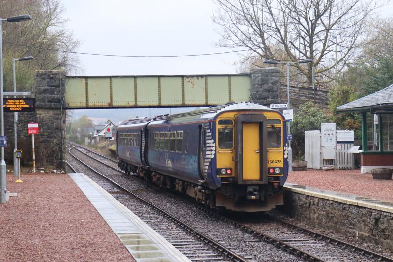 156478 ex Rannoch @ Spean Bridge: Last run of the Rannoch to Fort William service put on while the Sleeper Service was not operating. Only one passenger on board. Sleeper service to FW starting again on Wednesday. Photo of 156478 ex Rannoch @ Spean Bridge