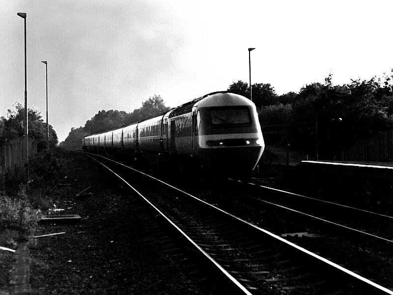 Class 254 on the Edinburgh - Glasgow: An ECML Class 254 IC125 heads up towards Edinburgh, leaving a heavy sky behind it in Glasgow. Lenzie, 1983. Photo of Class 254 on the Edinburgh - Glasgow