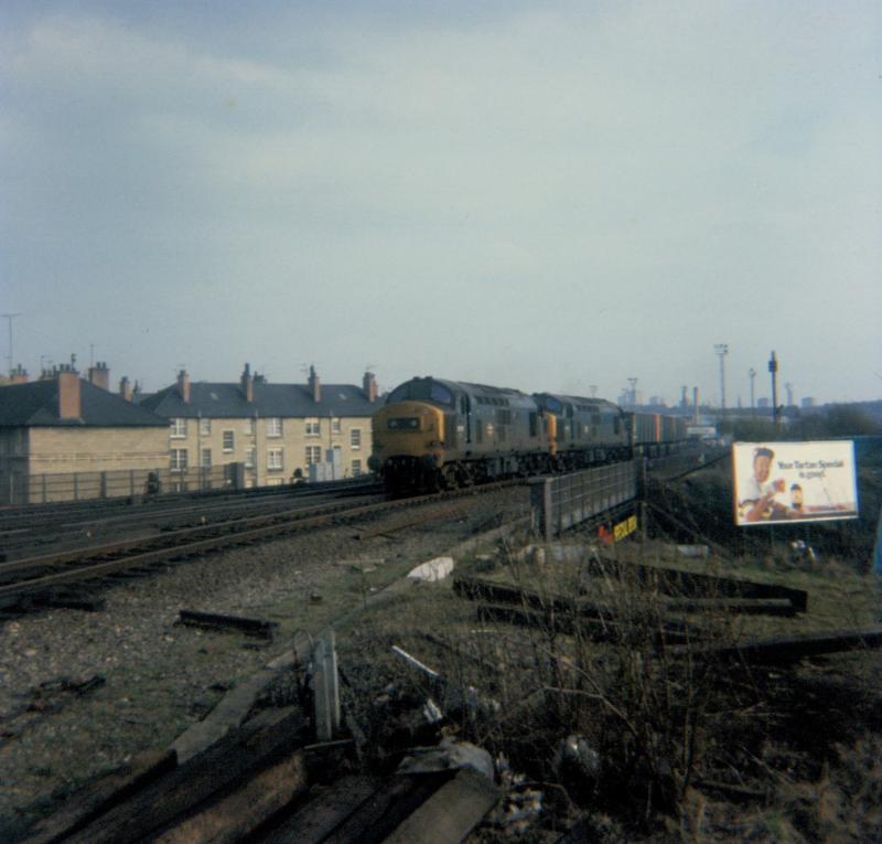 Photo of Empties to Rothesay Dock at Cowlairs