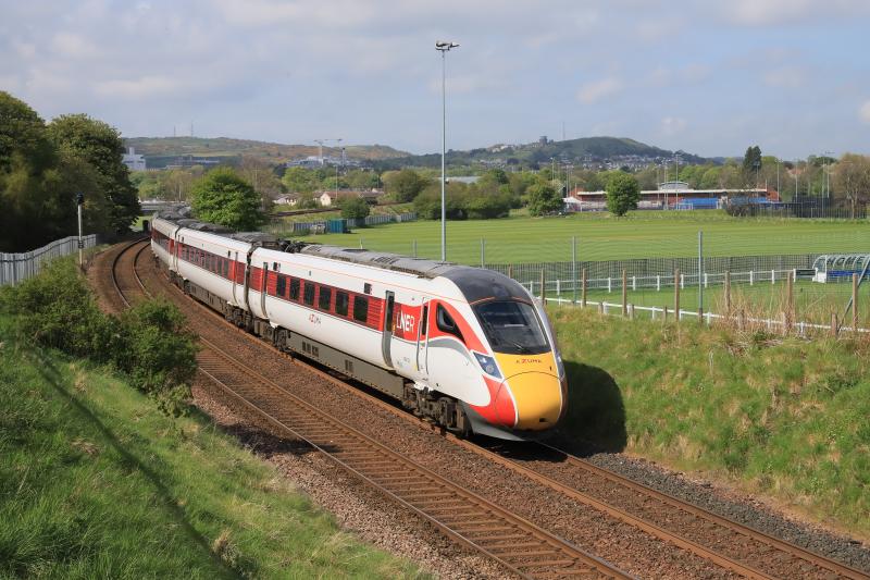Azuma on 3E13: 800103 on 3E13 08.35 Craigentinny to Waverley via Midcalder Jct passing Peffermill Playing Fields on 16/05/2021 in full sun Photo of Azuma on 3E13