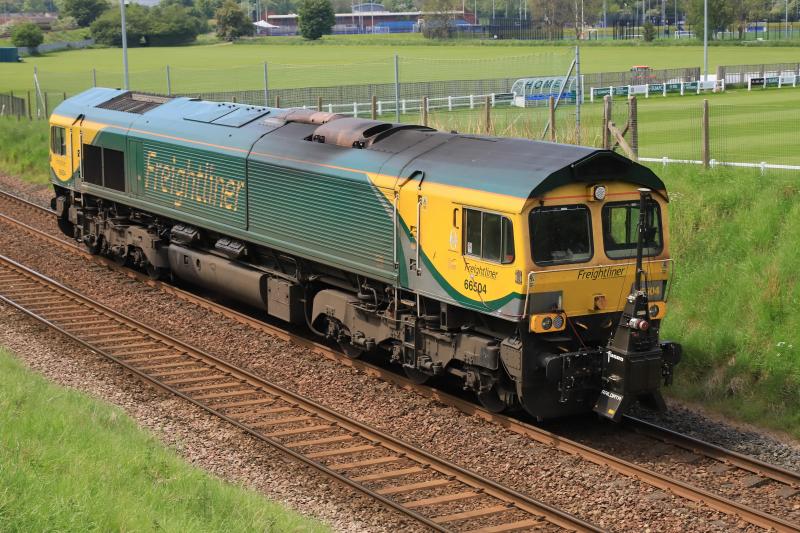 0K71: 66504 with the RILA equipment on the 10.15 Millerhill to Millerhill via Mossend & Carstairs passing Peffermill Playing fields on 02/06/2021 Photo of 0K71