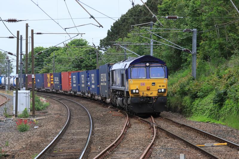 4E96: 66109 on 4E96 08.24 Mossend Euroterminal to Tees Dock BSC Export Berth approaching Berwick-upon-Twwed Station on 18/06/2021 Photo of 4E96